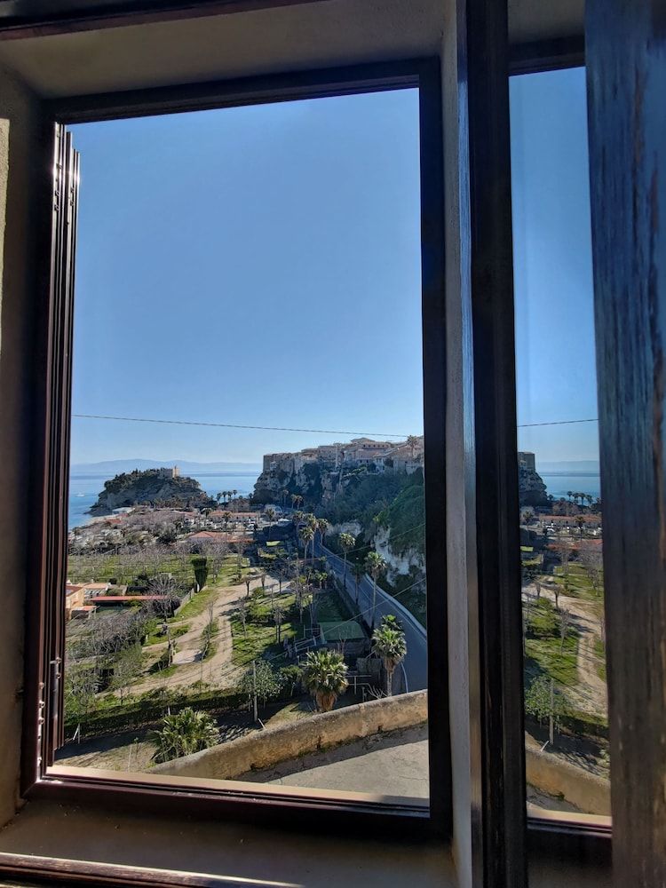 Standard Double Room, Beach View