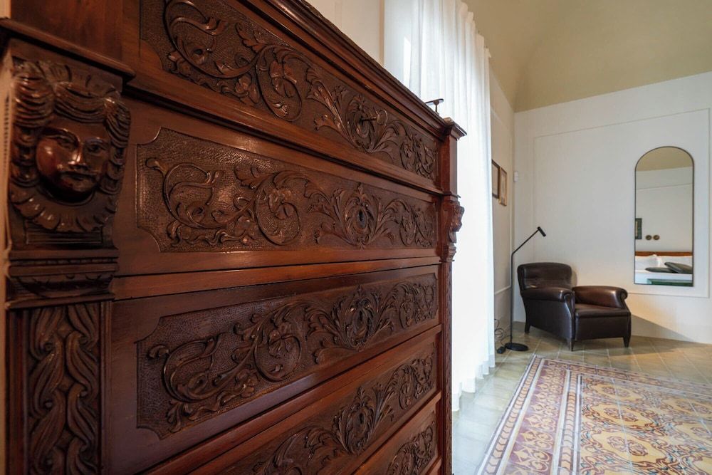 Castellett Dimora di Famiglia Luxury Triple Room, Balcony, Hill View 2