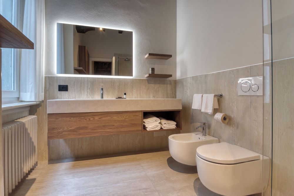 Le Torri Suites Superior Room 15