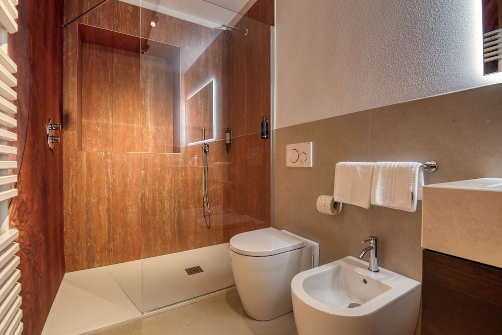 Le Torri Suites Comfort Double Room 13