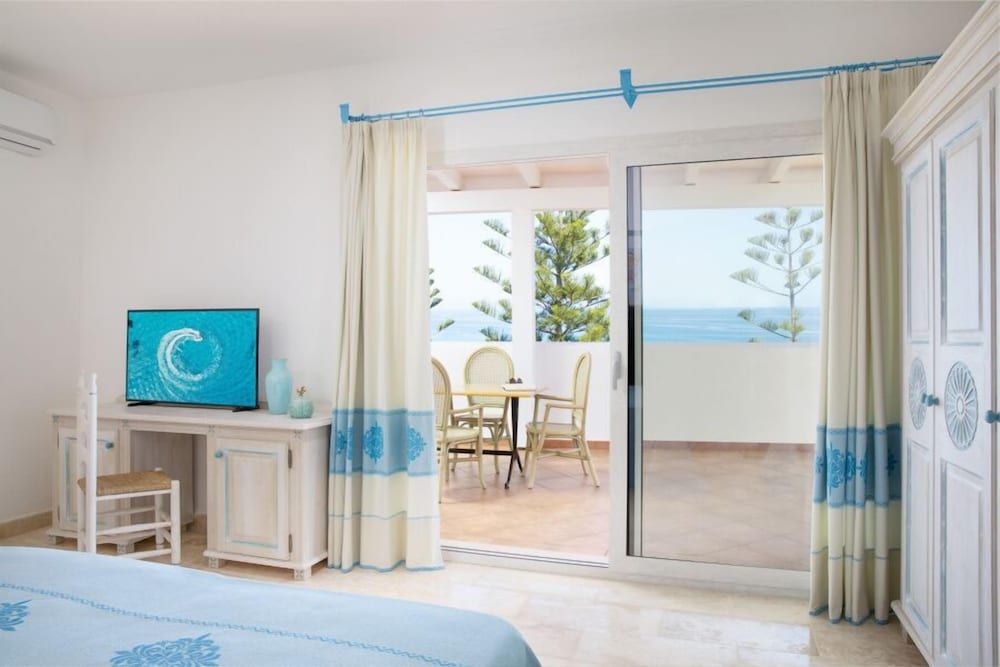 Panoramic Double Room, Garden View