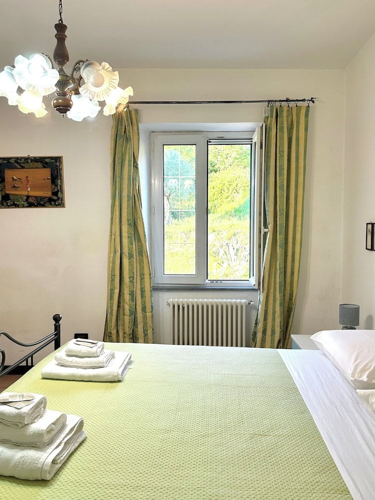 Il Ciliegio Family Quadruple Room, Hill View 4