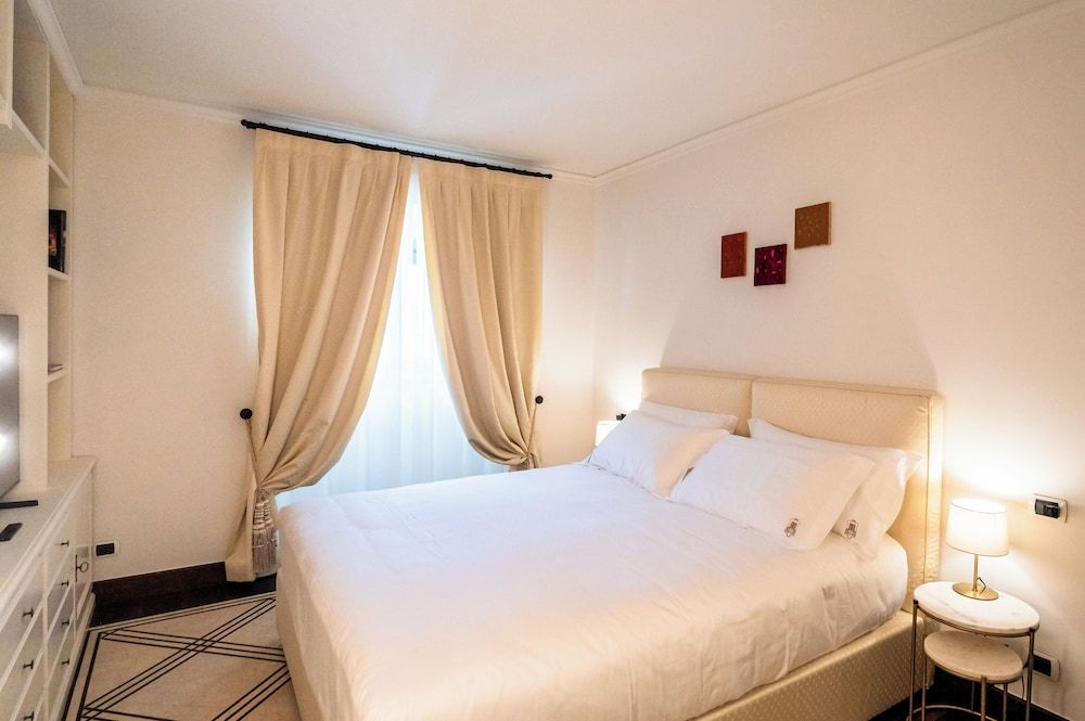 Palazzo Porta Picta Standard Double or Twin Room 4