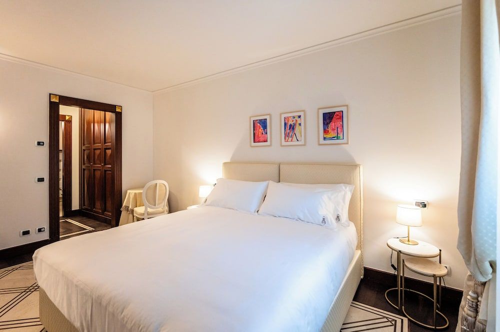 Palazzo Porta Picta Standard Double or Twin Room 23