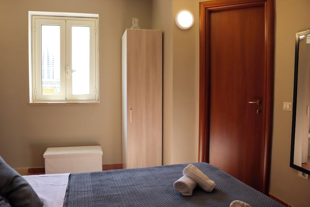 All'Ombra Della Reggia Apartment, 2 Bedrooms 10