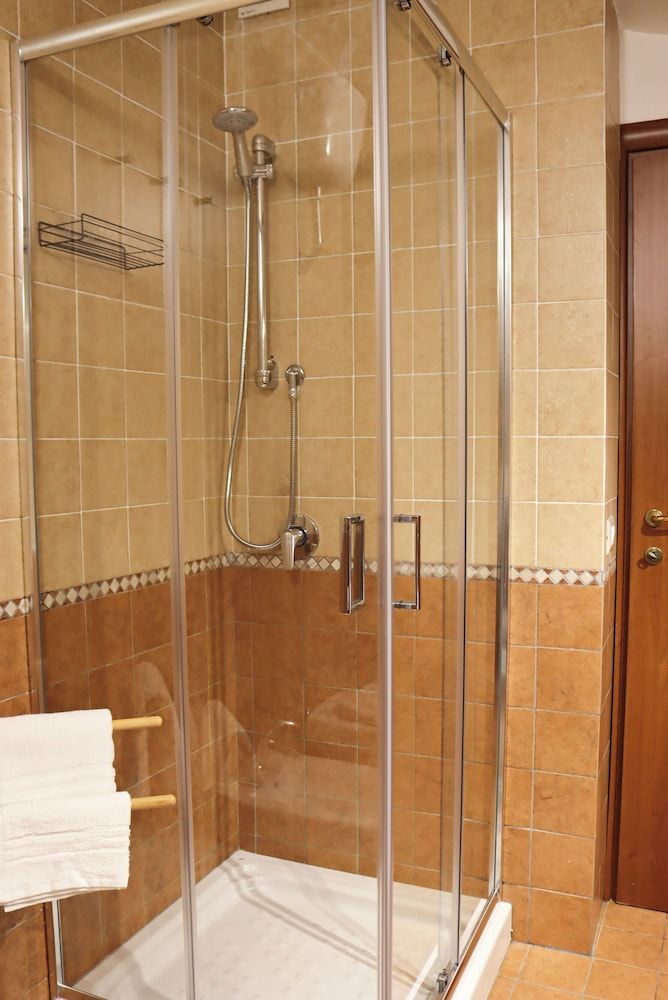 All'Ombra Della Reggia Apartment, Balcony 25