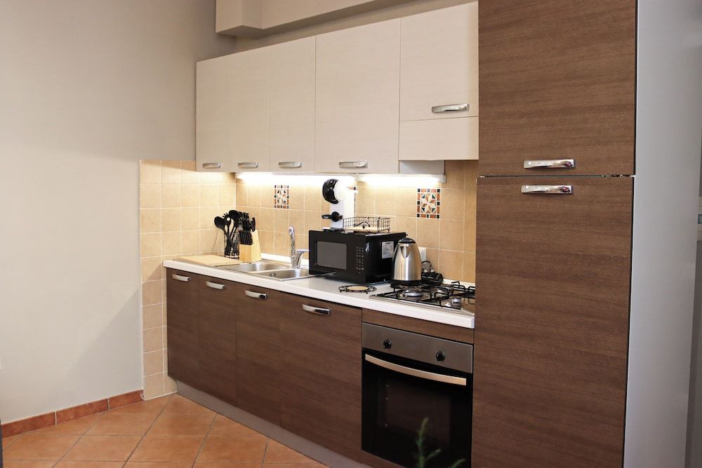 All'Ombra Della Reggia Apartment, Balcony 8