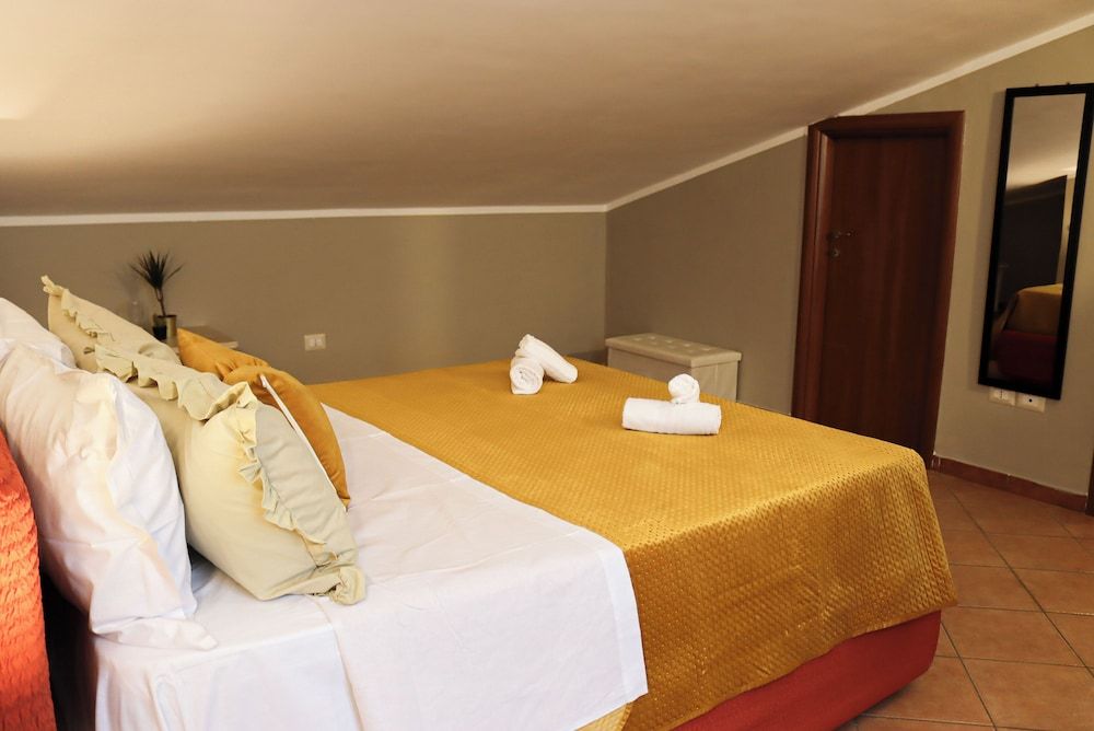 All'Ombra Della Reggia Apartment 5