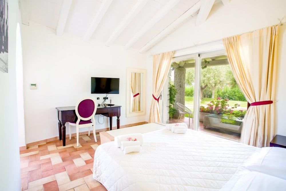 Classic Quadruple Room