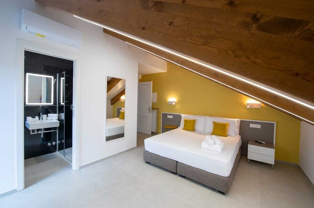 Rossy Palace Amalfi Coast Suites Suite 5 con balcone 5