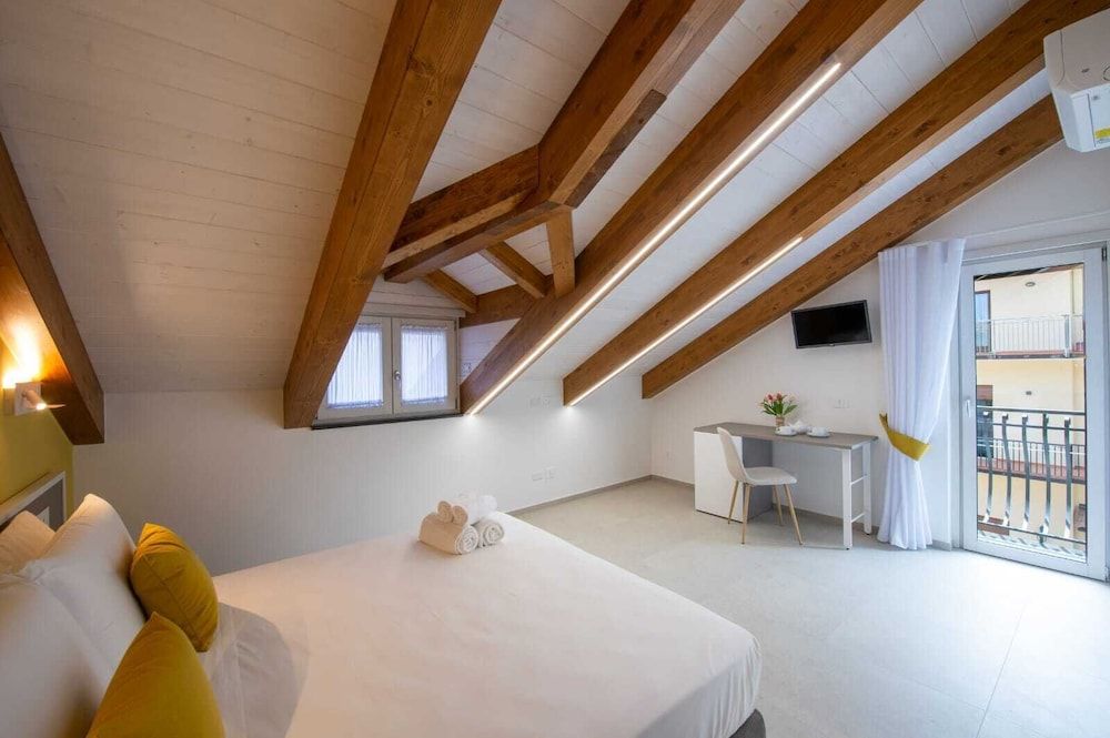 Rossy Palace Amalfi Coast Suites Suite 5 con balcone 2