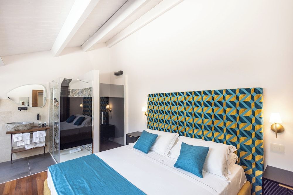 Noto Boutique Hotel Executive Suite, City View 5