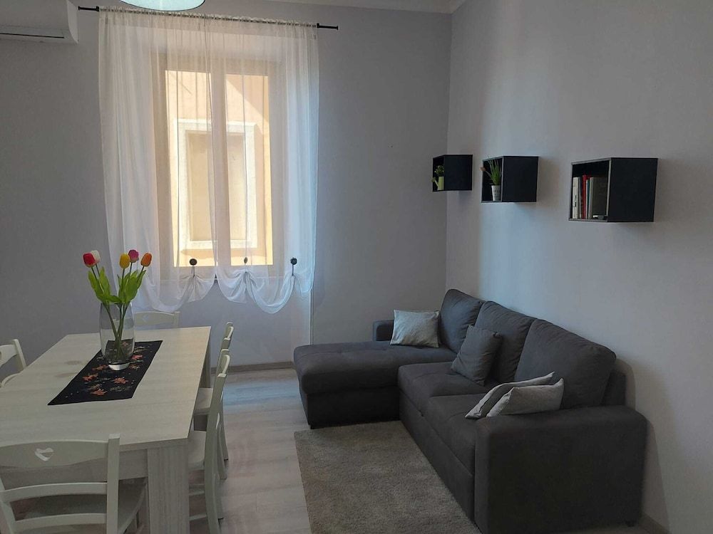 Alloggio Turistico Sea Port - Next to the Cruise Ship Free Shuttle Terminal Apartment 10