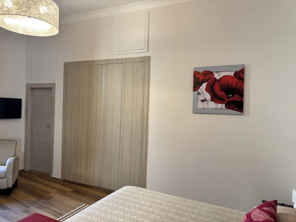 Cavour Luxury Rooms Catanzaro Deluxe Double or Twin Room, 1 Bedroom 11