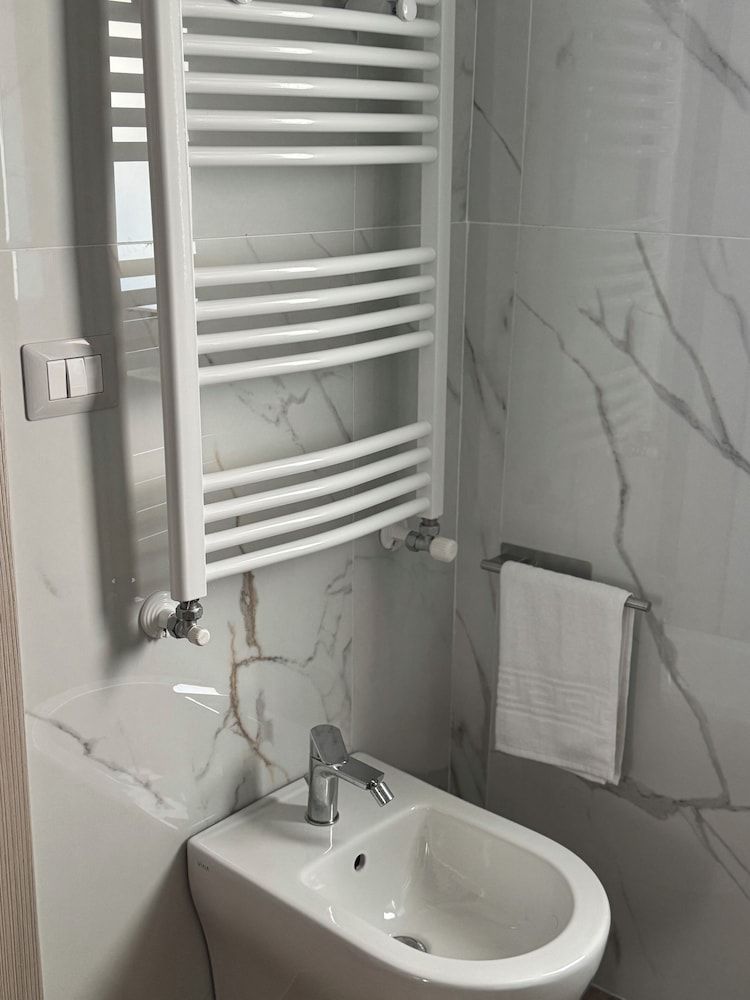 Cavour Luxury Rooms Catanzaro Deluxe Double or Twin Room, 1 Bedroom 19