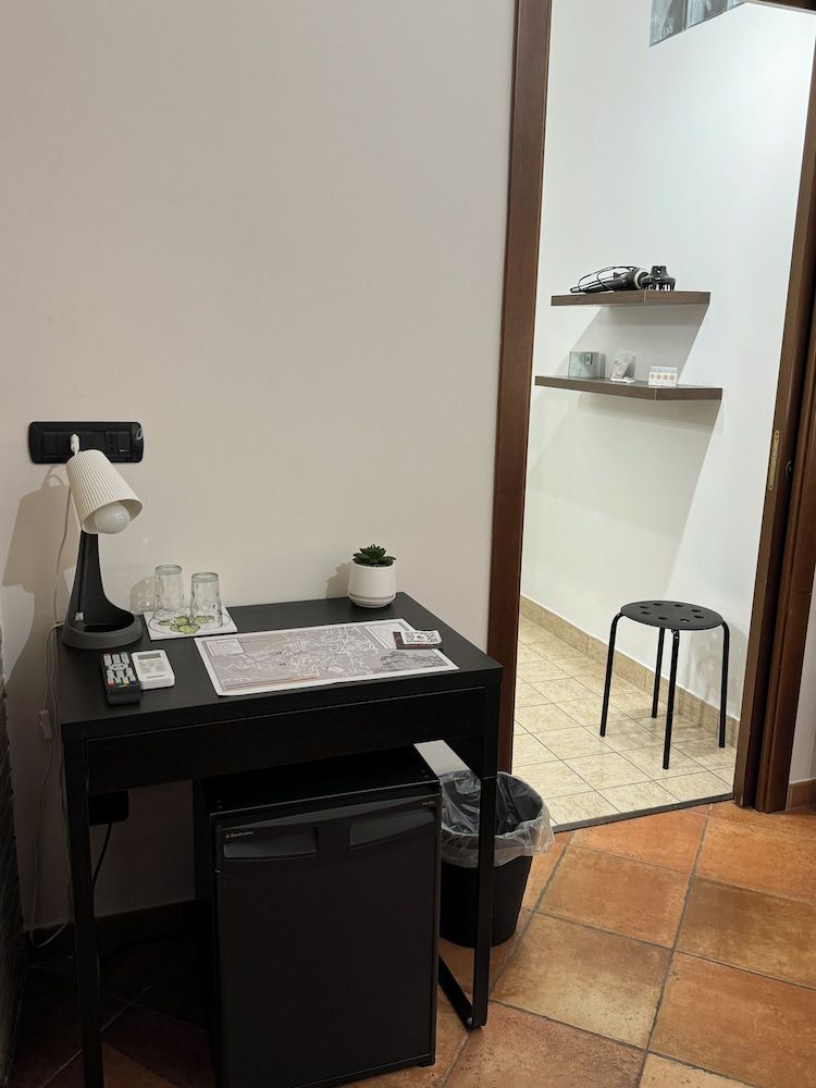 B&B L'angolo di Plutia Comfort Triple Room 6