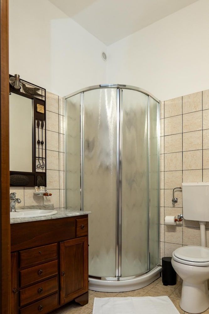 B&B L'angolo di Plutia Comfort Triple Room 11