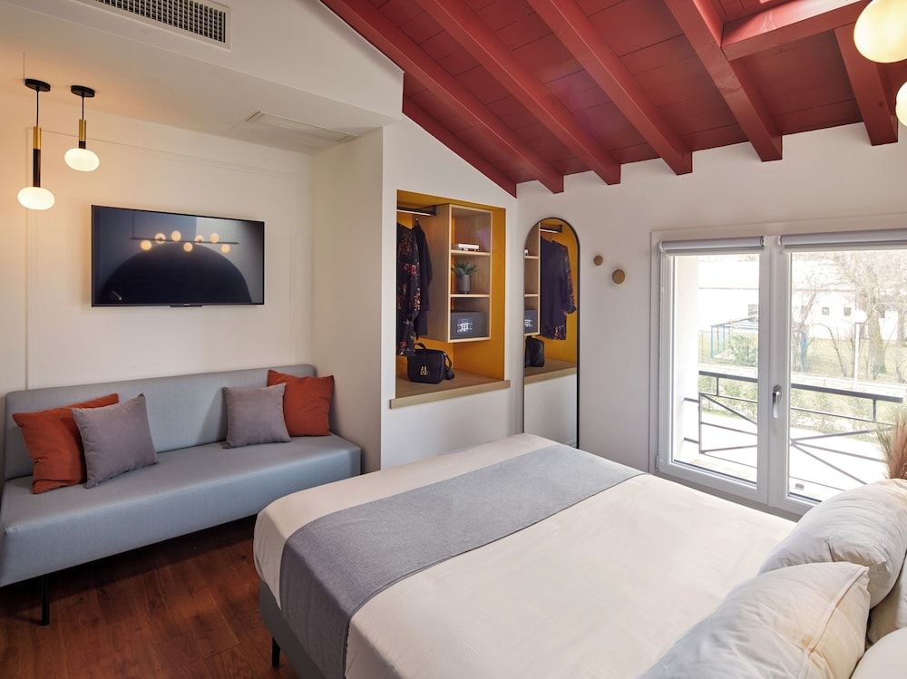 Ca Prandini Deluxe Double Room, Courtyard View 2