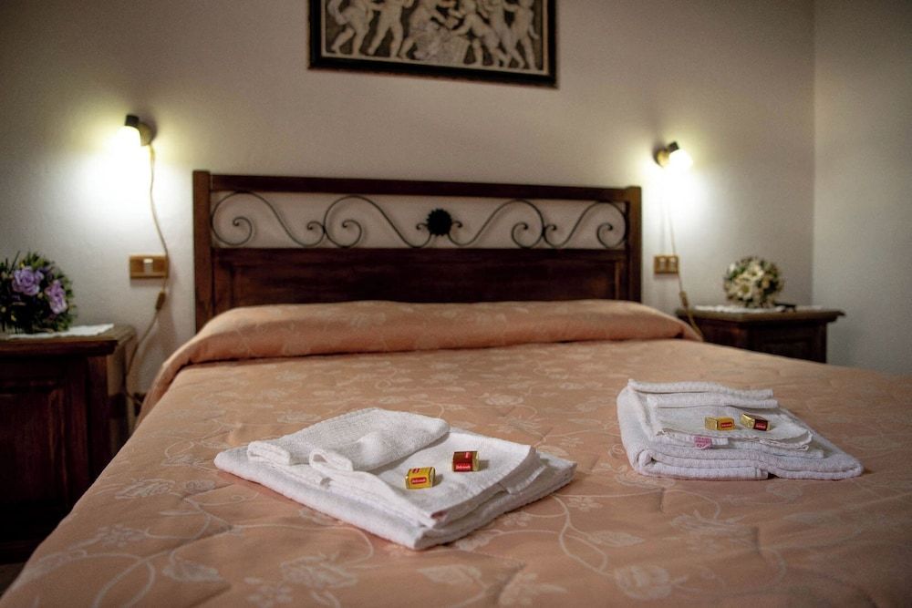 Agriturismo Le Giuncaine Double or Twin Room 2