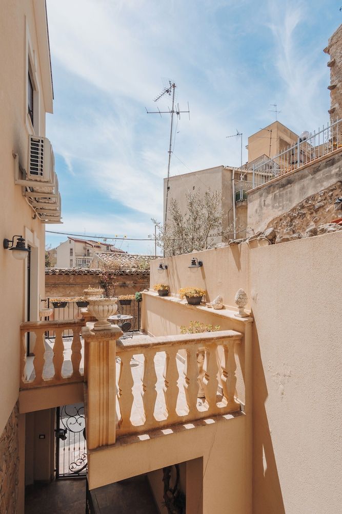 La Casa di Pinocchio Family Room, Balcony, City View 15