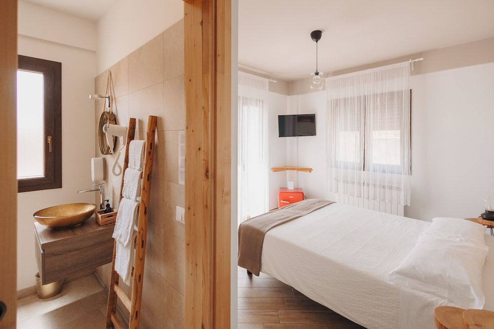 La Casa di Pinocchio Deluxe Double Room, Balcony, City View 7