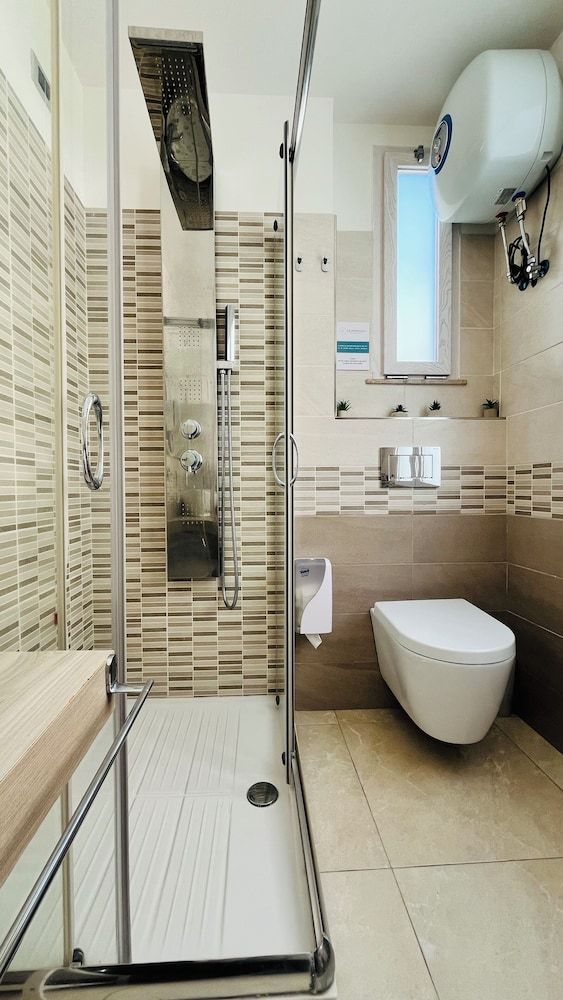 La Meridiana - Centro Storico Pizzo Deluxe Double Room, Balcony, City View 8