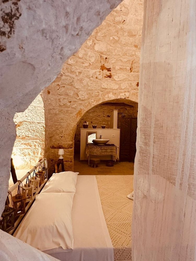 Giardino dei Trulli Tenute Trullo 2 4