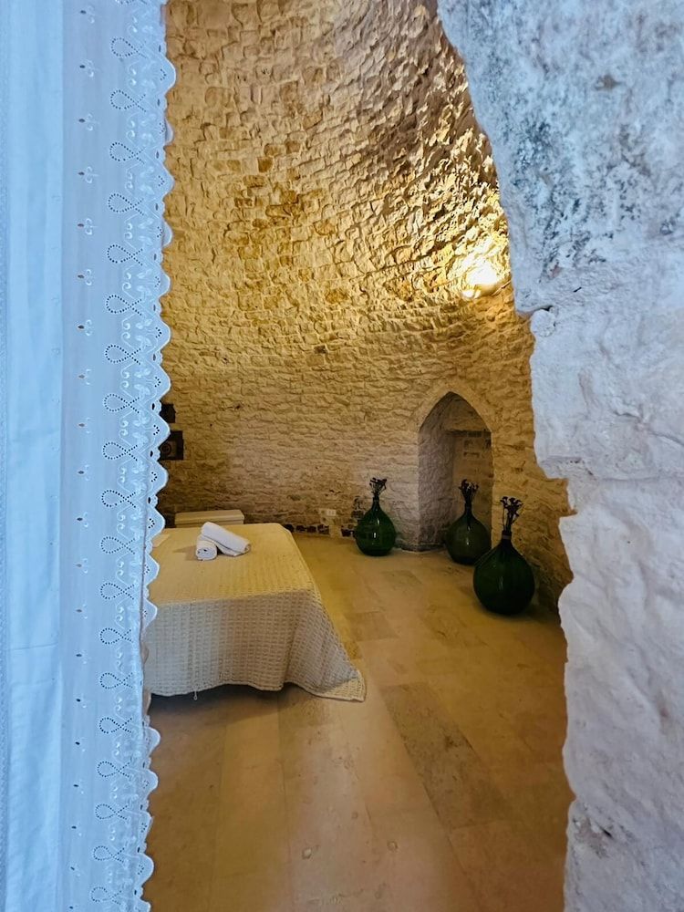 Giardino dei Trulli Tenute Trullo 3 4