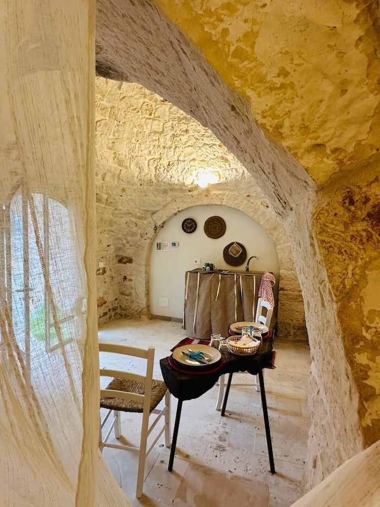 Giardino dei Trulli Tenute Trullo 2 8