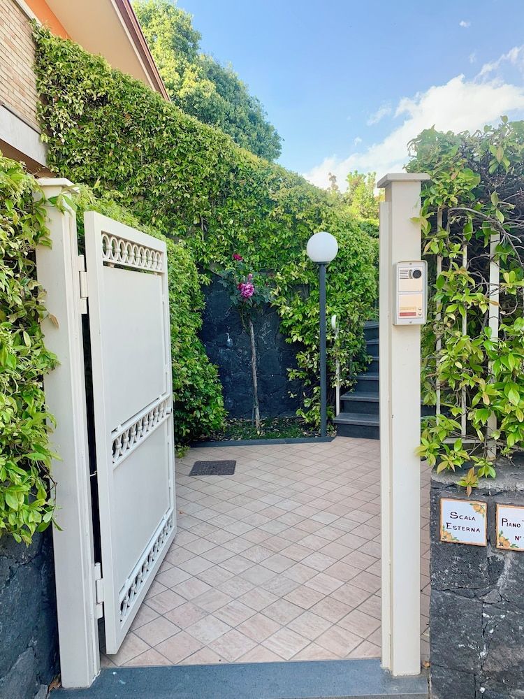 Etna Royal View Panoramic Apartment, 1 Bedroom, Sea View 12