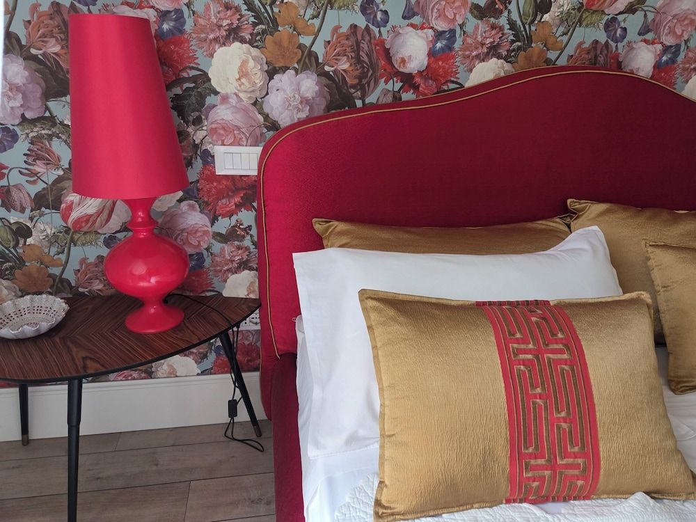 GUESTHOUSE 73 Comfort Double Room, Balcony, City View 5