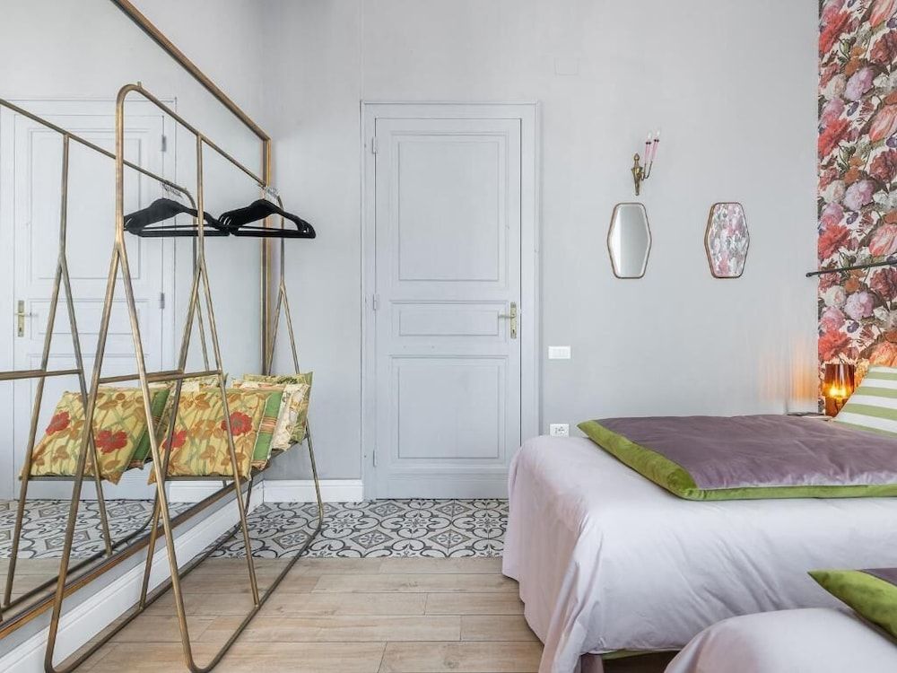 GUESTHOUSE 73 Junior Twin Room, City View 5