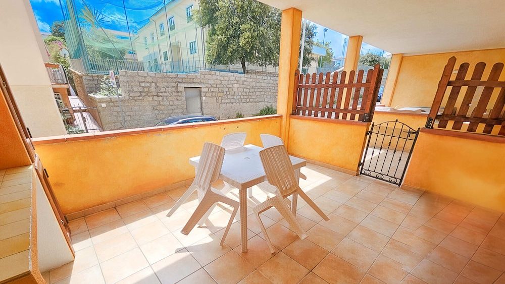 Family Apartment, Terrace, Annex Building