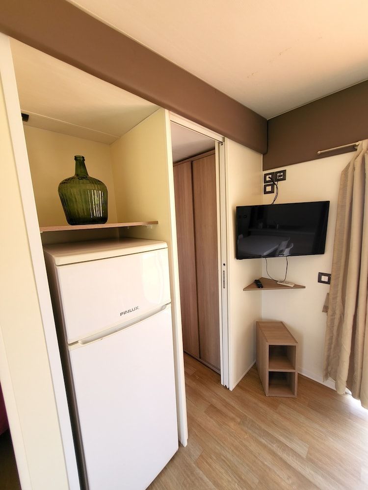 VioVillas Agriturismo Glamping Arezzo Bungalow, 3 Bedrooms, Garden Area 4