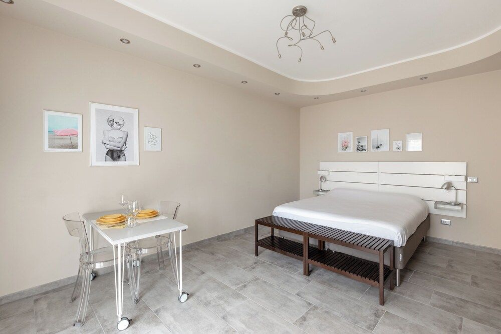 Studio, 1 Double Bed, Balcony