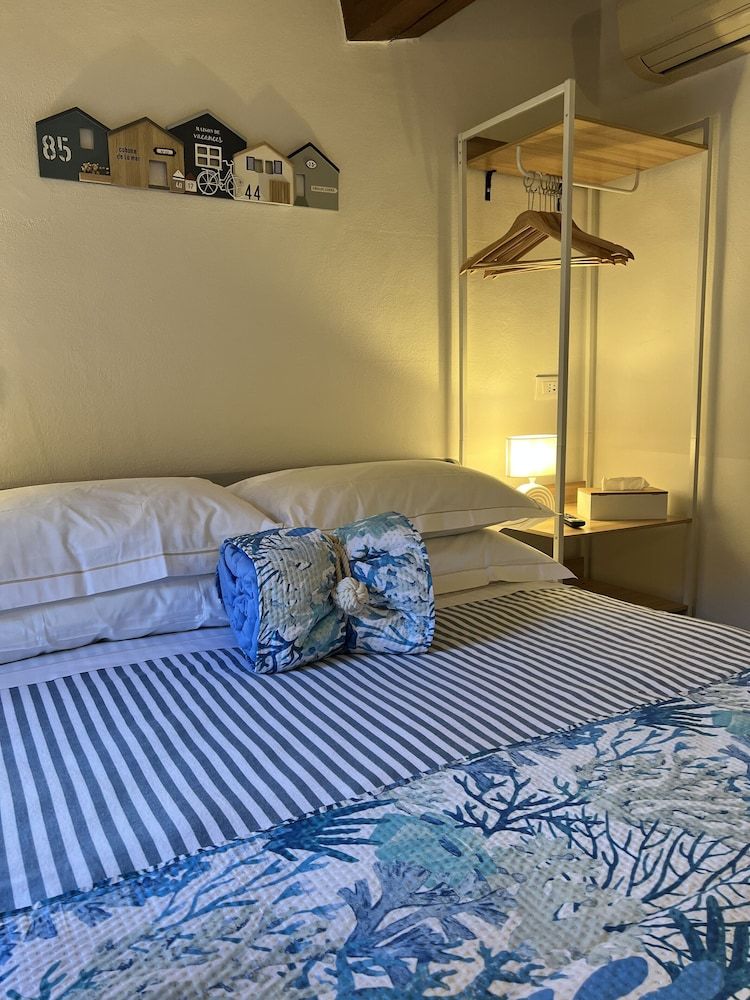 Lerici Charme Junior Room, City View 3