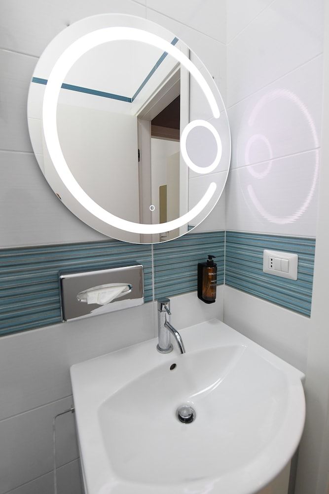 Scilla SeaFront Rooms Classic Double Room 11