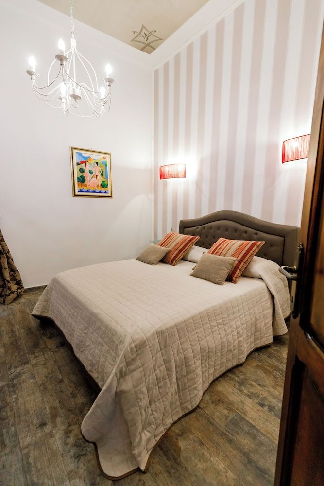 Residenza Carlandi Tivoli Standard Double Room, City View 5