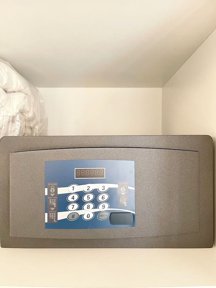 B&B Le Saline Triple Room, Non Smoking, Private Bathroom 3