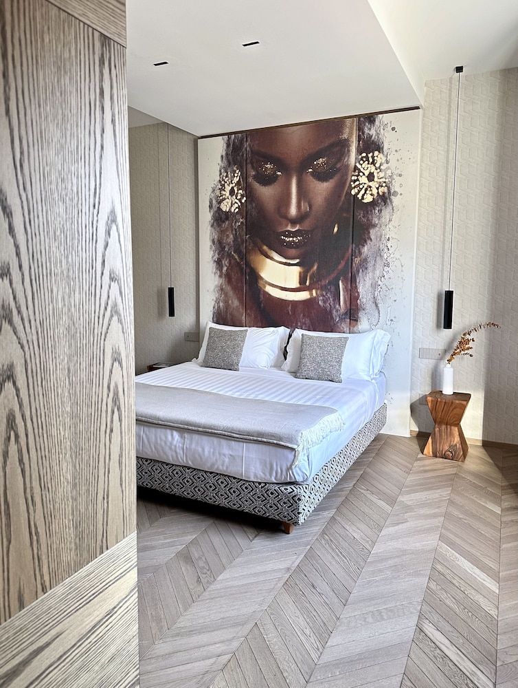 MEALBA HOTEL Suite & Pool Junior Suite, 1 King Bed with Sofa bed 7