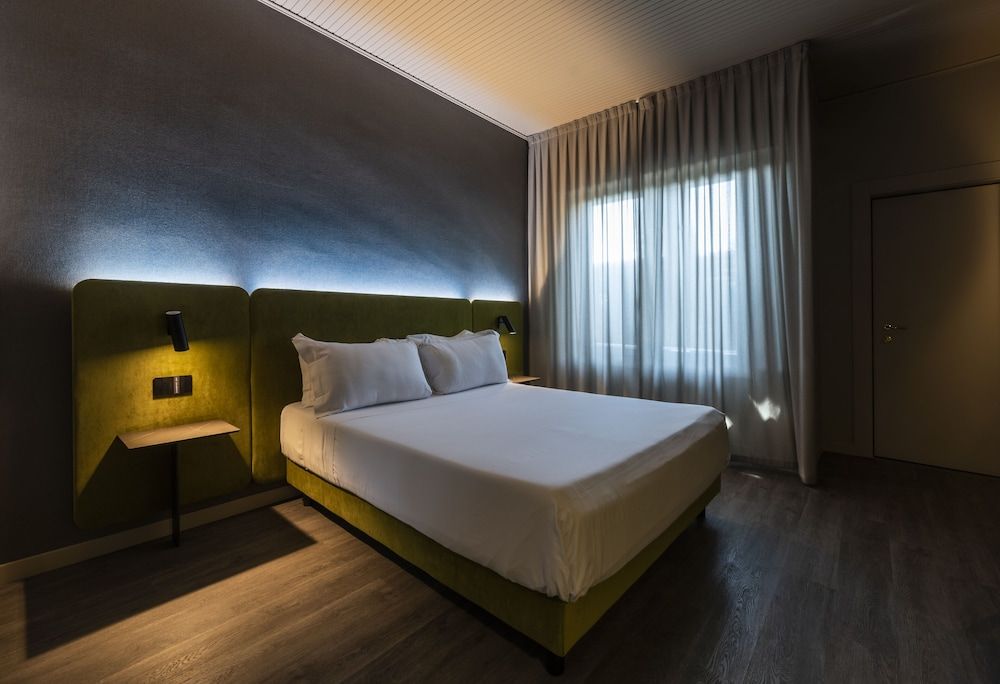 MEALBA HOTEL Suite & Pool Double Room 10