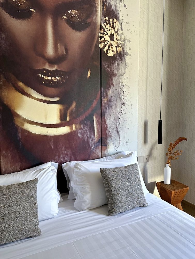 MEALBA HOTEL Suite & Pool Junior Suite, 1 King Bed with Sofa bed 13