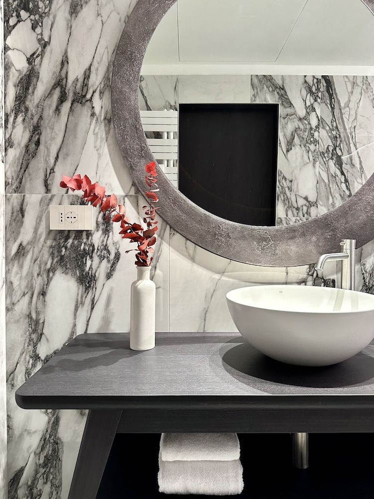 MEALBA HOTEL Suite & Pool Junior Suite, 1 King Bed with Sofa bed 16