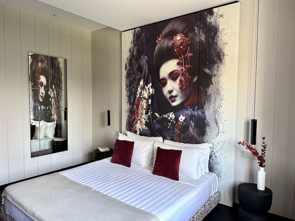 MEALBA HOTEL Suite & Pool Junior Suite, 1 King Bed with Sofa bed 12