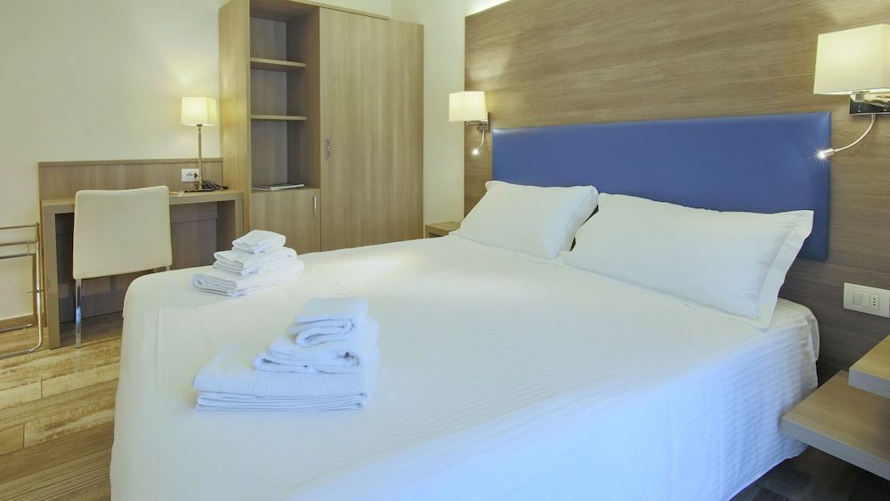 Affittacamere Brenna Family Apartment 12