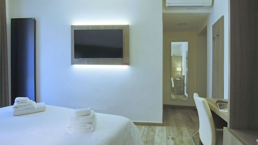 Affittacamere Brenna Family Apartment 14