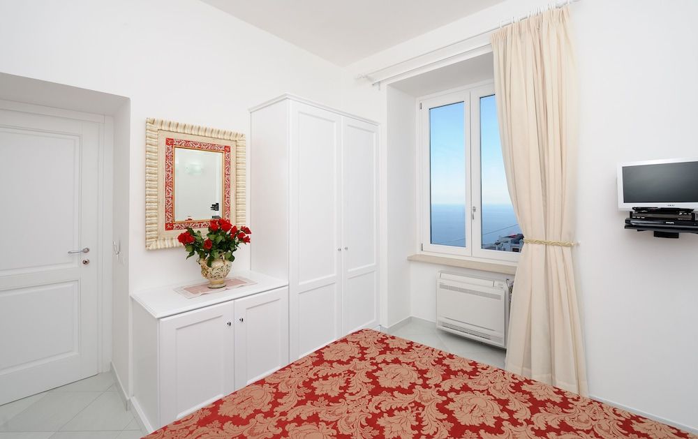 La Dolce Vita Ravello Deluxe Apartment, 2 Bedrooms, 2 Bathrooms, Sea View 7