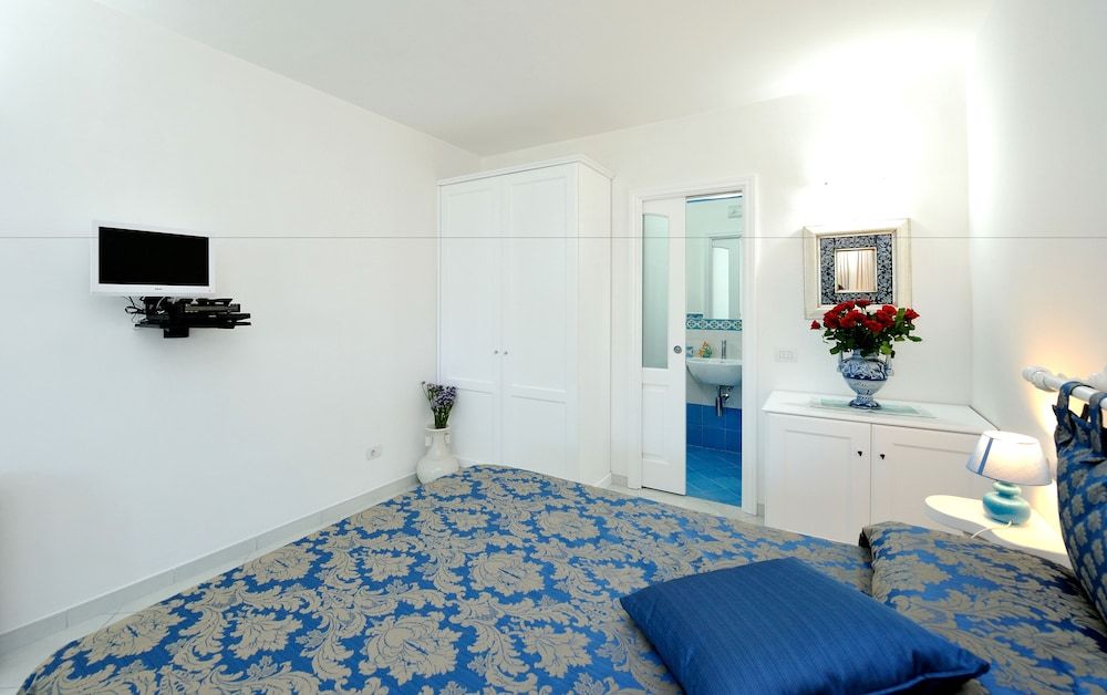 La Dolce Vita Ravello Deluxe Apartment, 1 Bedroom, Balcony, Sea View 5