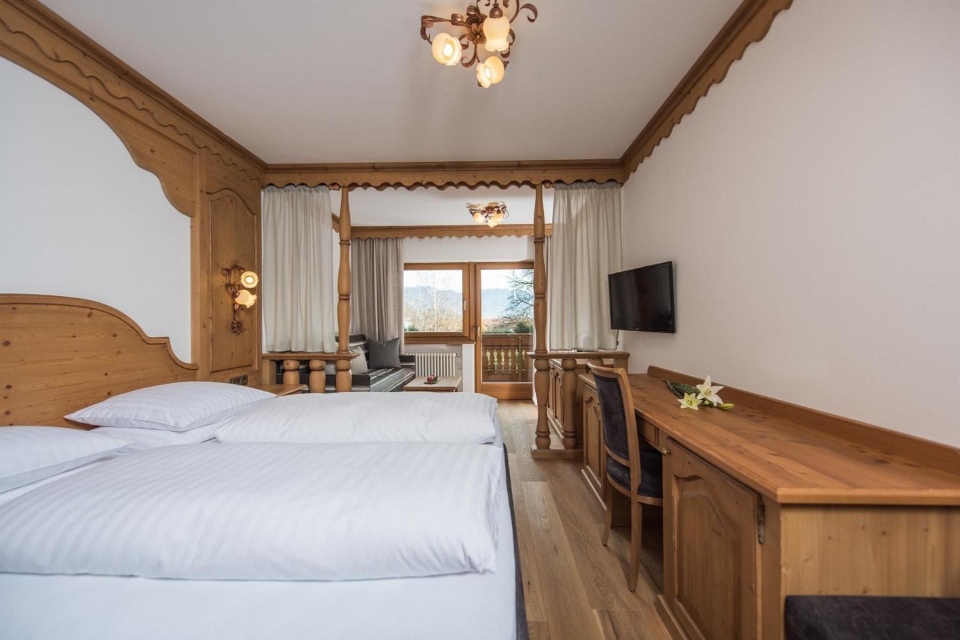 Junior Suite with Balcony