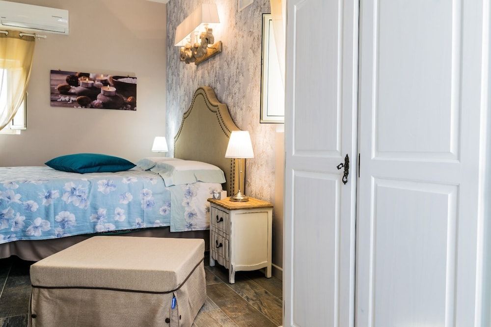 Dea Degli Ulivi House Panoramic Quadruple Room, Terrace, Pool View 6